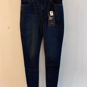 Levi's Women's 720 High Rise Super Skinny Jeans in Dark Indigo